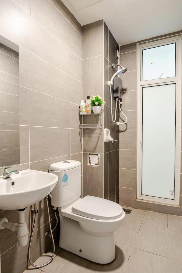 Suasana Residensi Damai Apartment Petaling Jaya Bagian luar foto